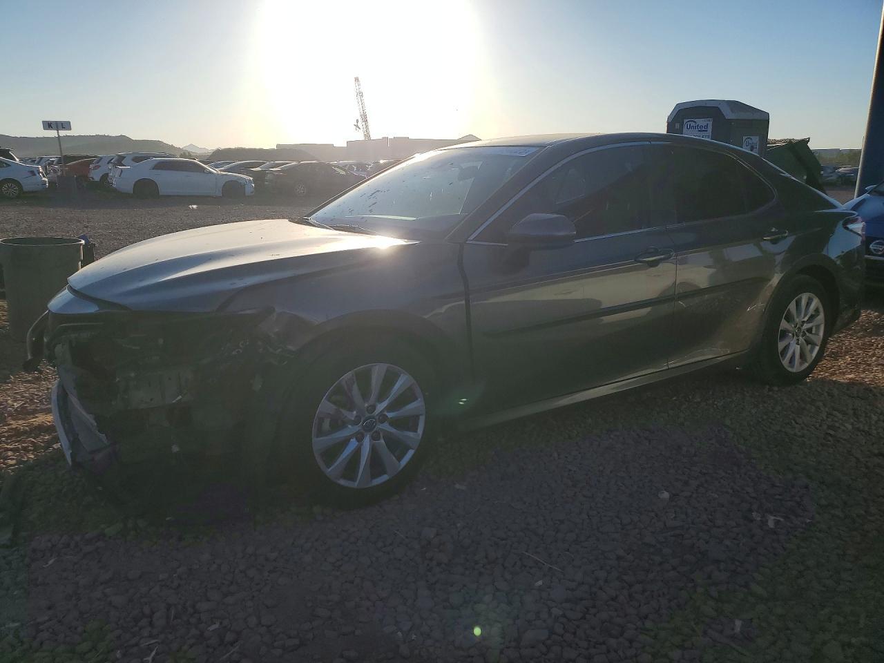 2019 TOYOTA CAMRY