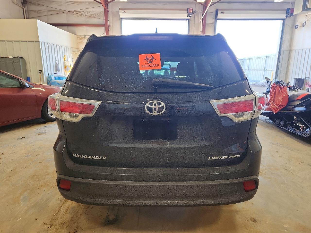 2015 TOYOTA HIGHLANDER