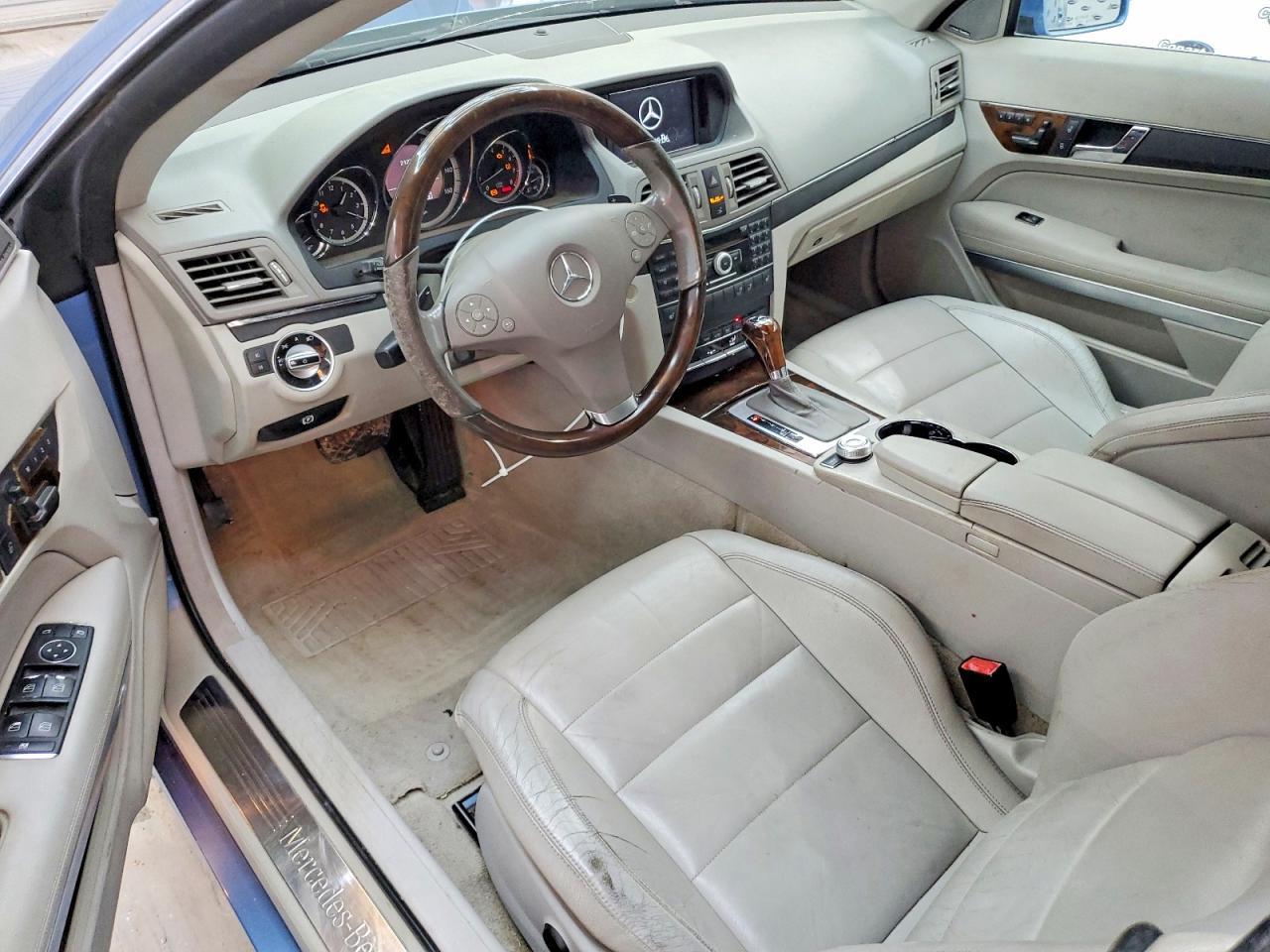 2011 MERCEDES-BENZ E-Class
