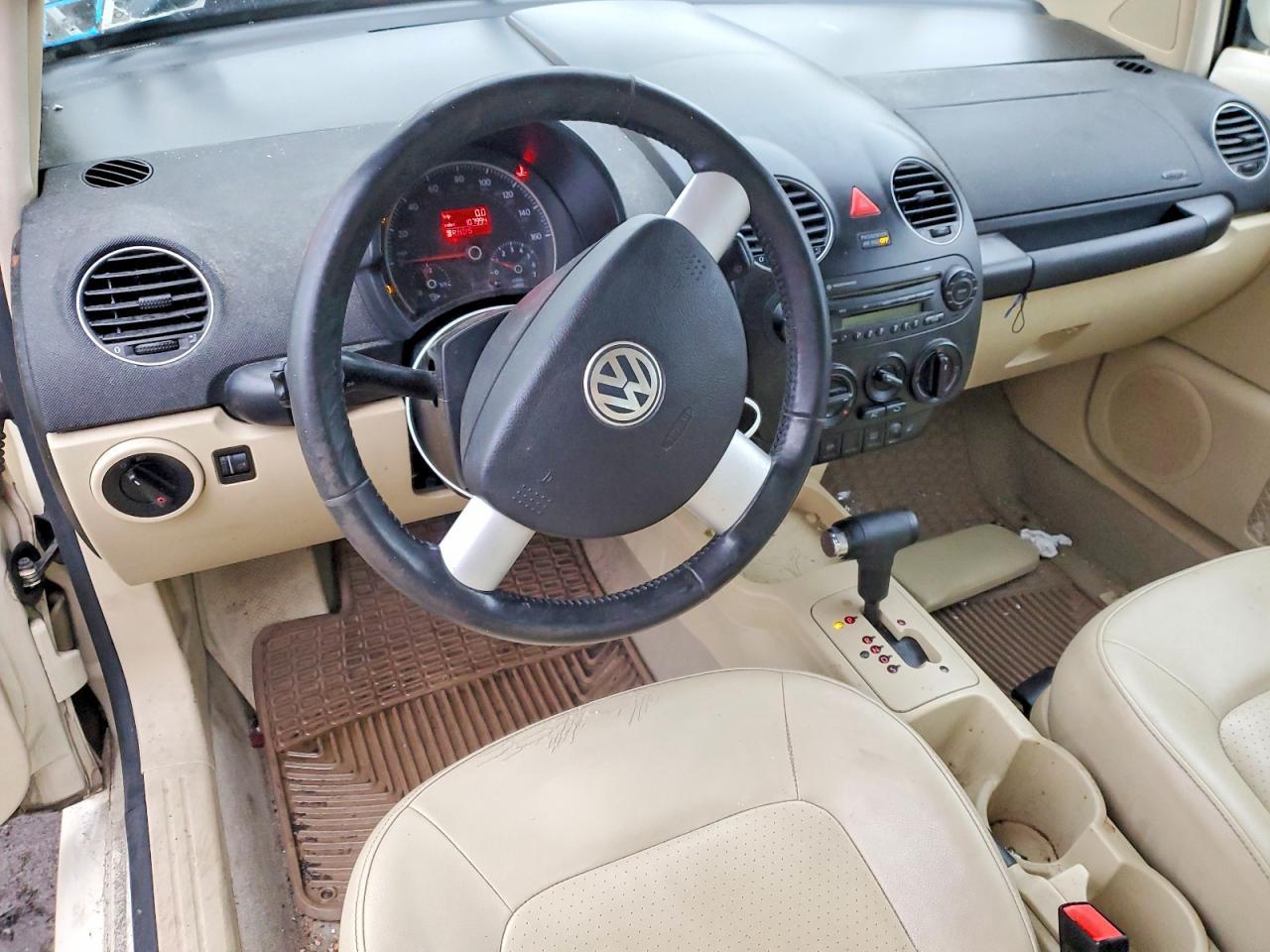 2009 VOLKSWAGEN Beetle