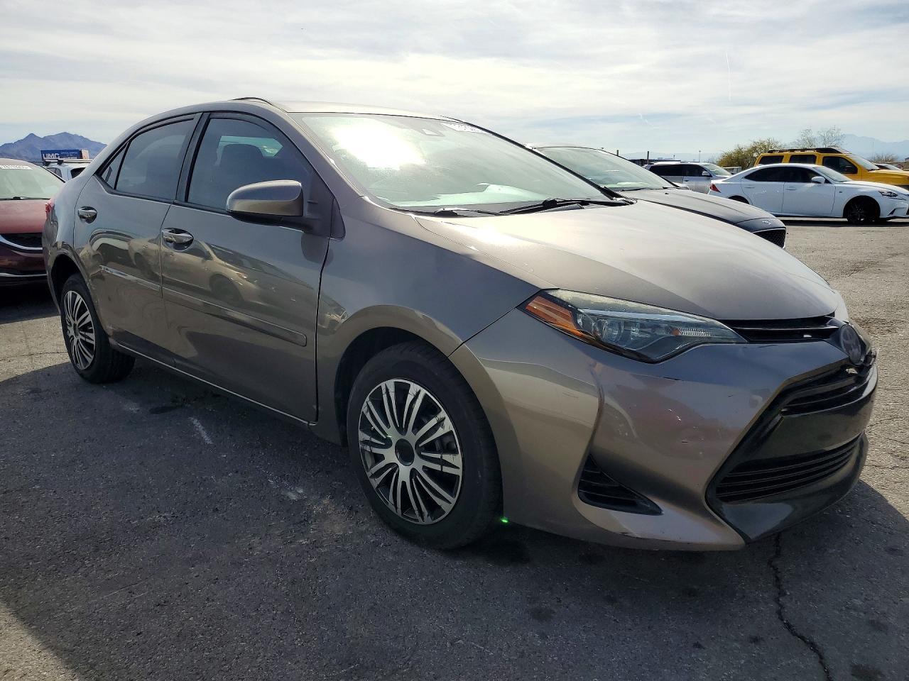 2018 TOYOTA COROLLA