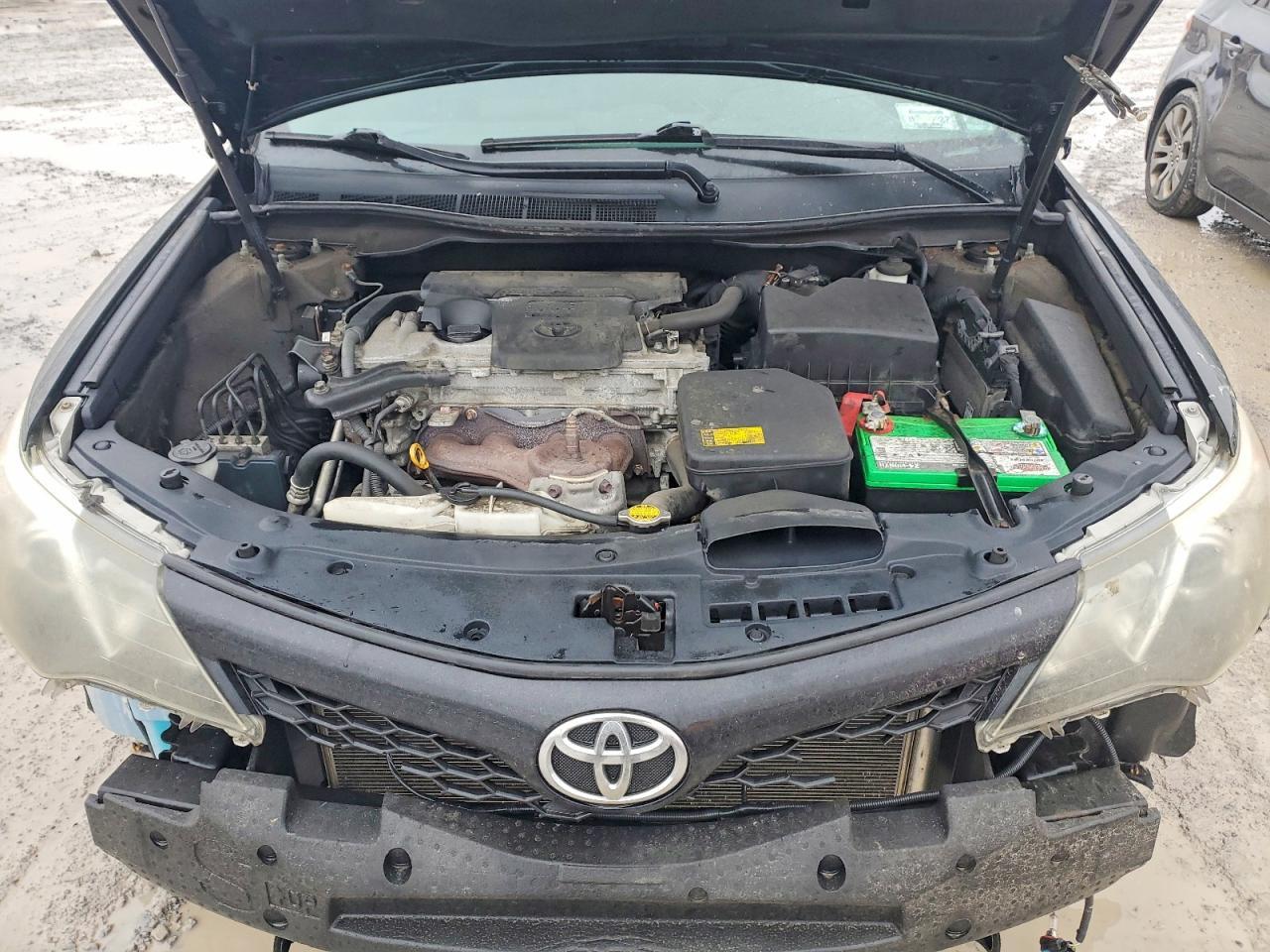 2012 TOYOTA CAMRY