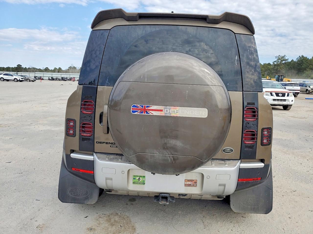 2020 LAND ROVER Defender