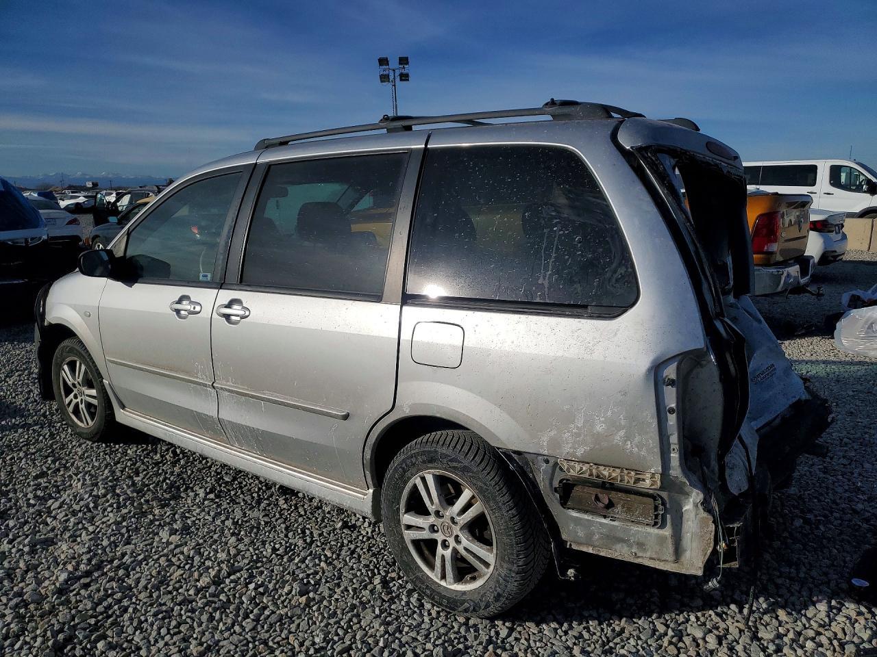 2006 MAZDA Mpv