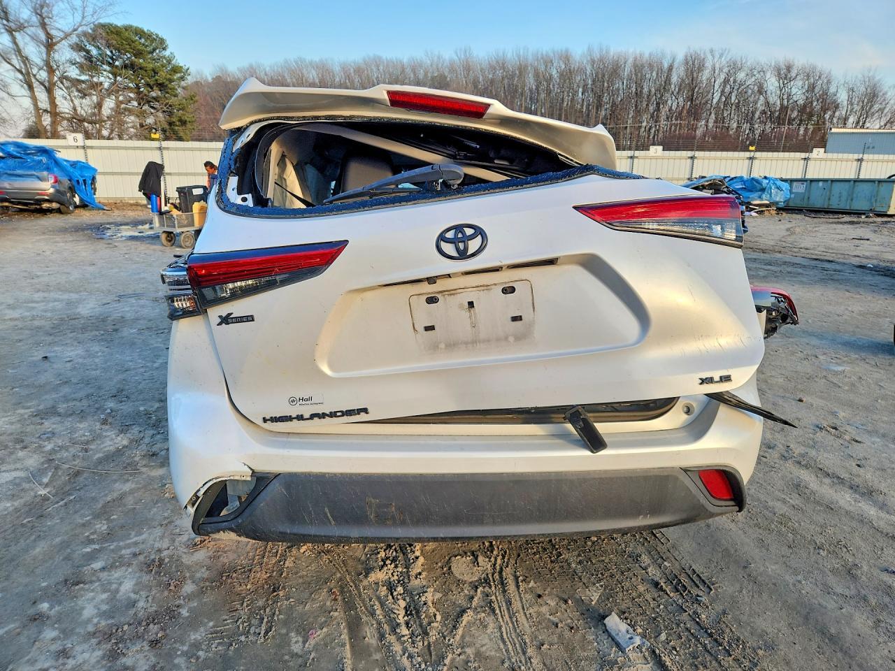 2023 TOYOTA HIGHLANDER