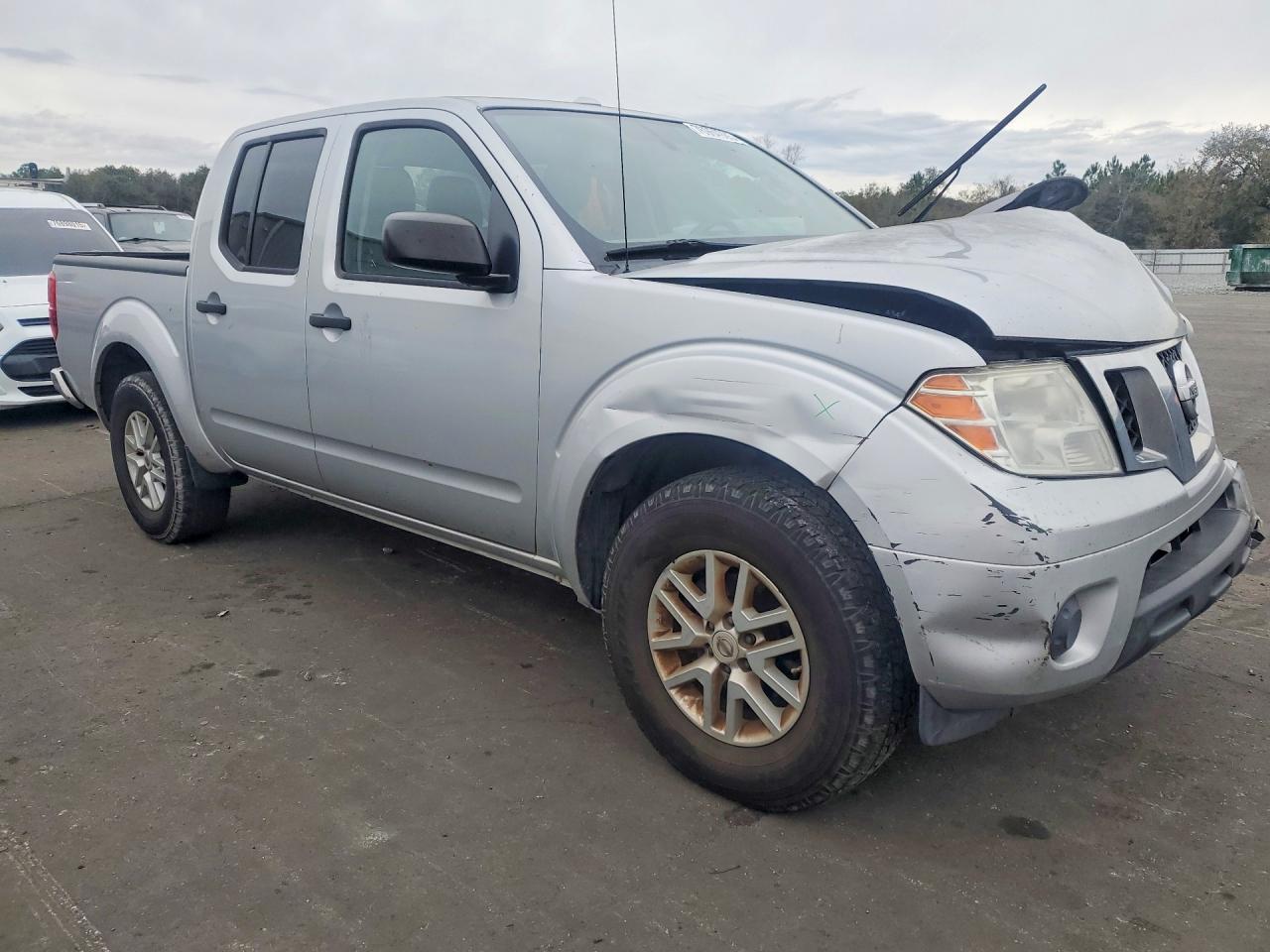 2016 NISSAN Frontier