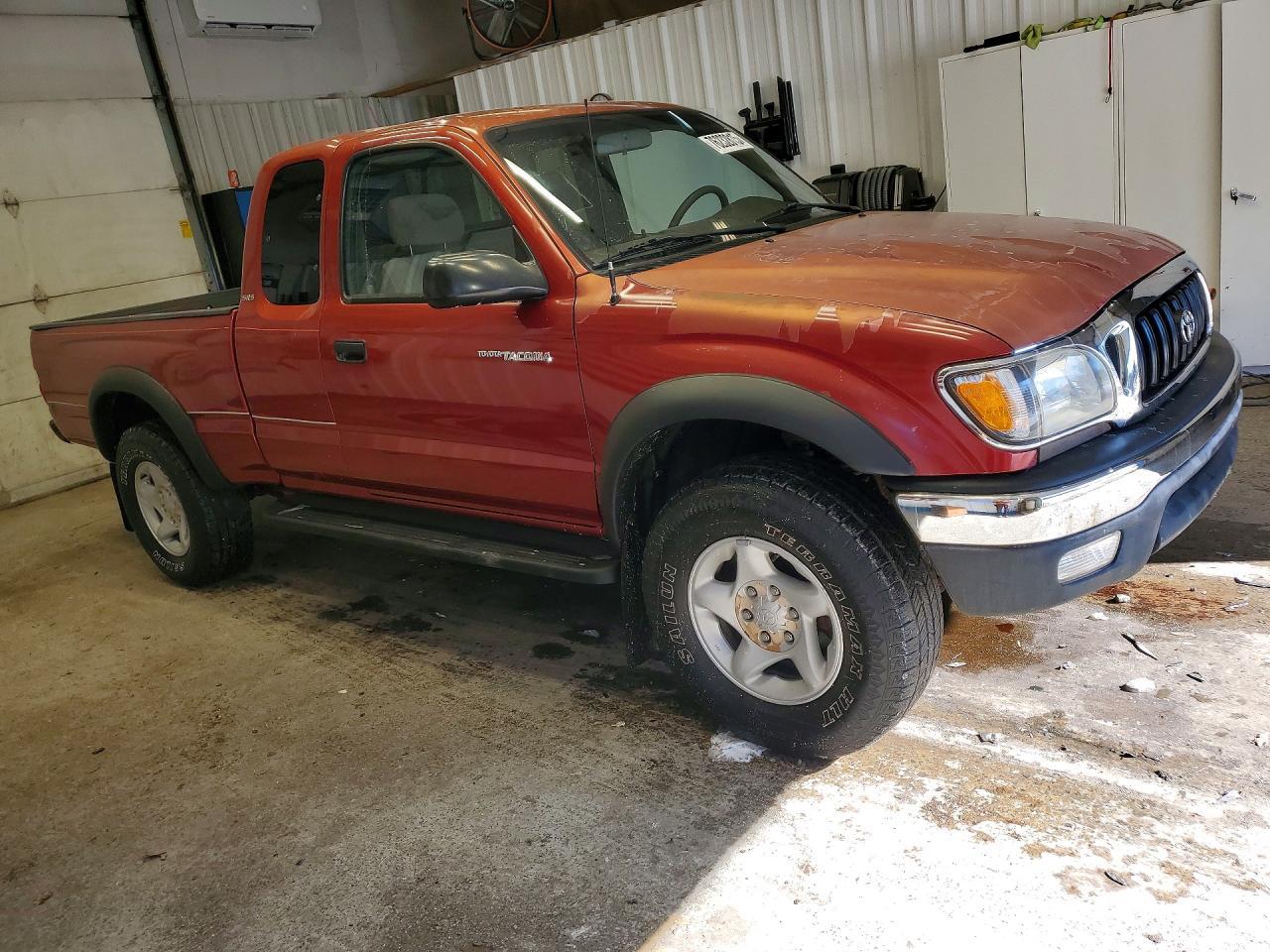 2001 TOYOTA TACOMA