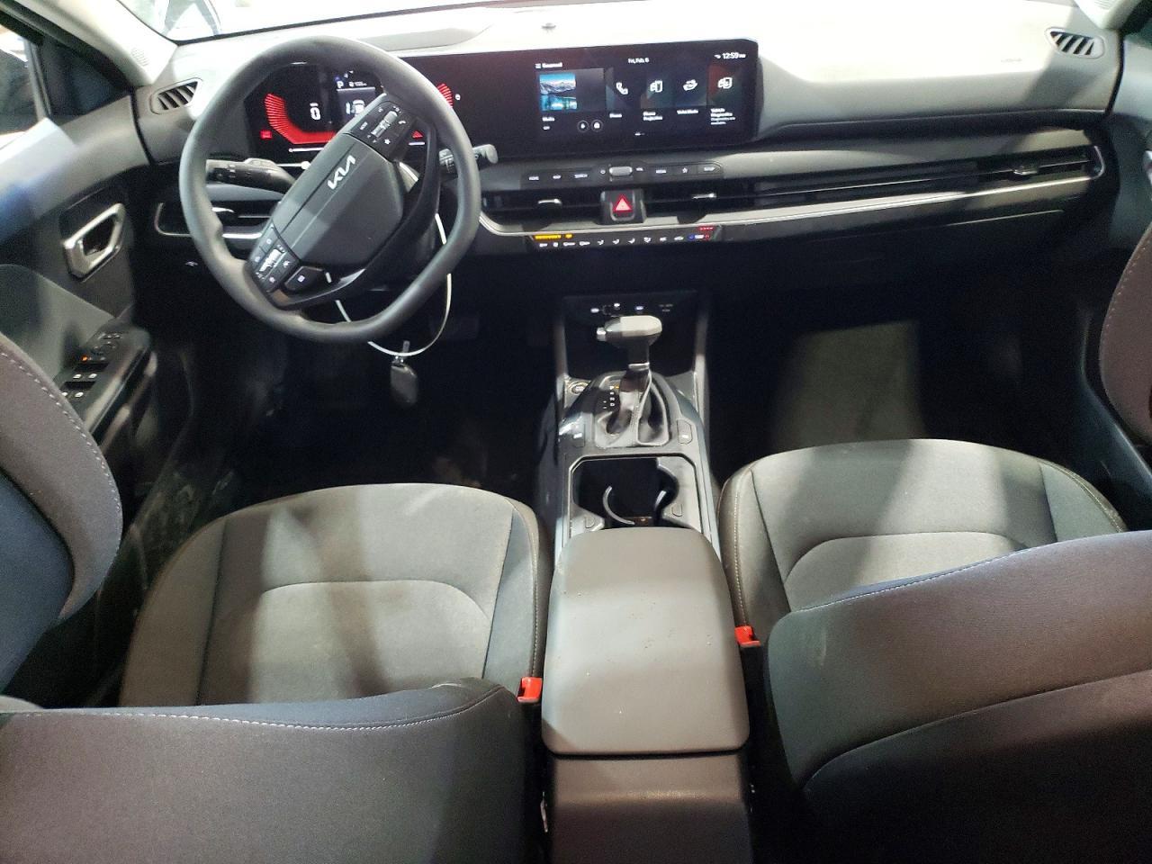2025 KIA K4