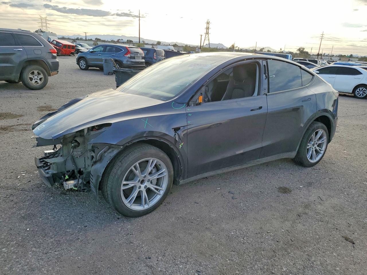 2024 TESLA MODEL Y