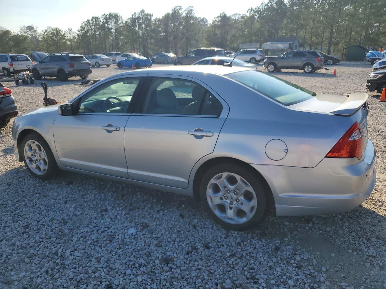 2011 FORD FUSION