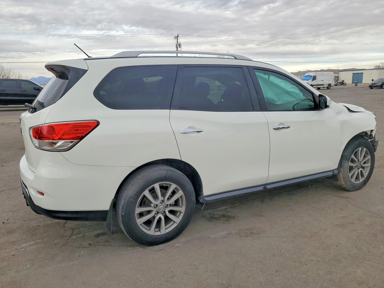 2015 NISSAN PATHFINDER