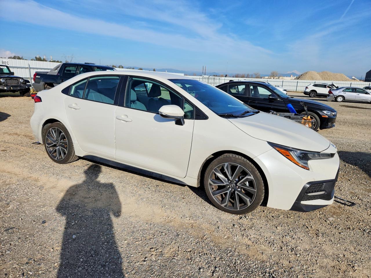 2021 TOYOTA COROLLA