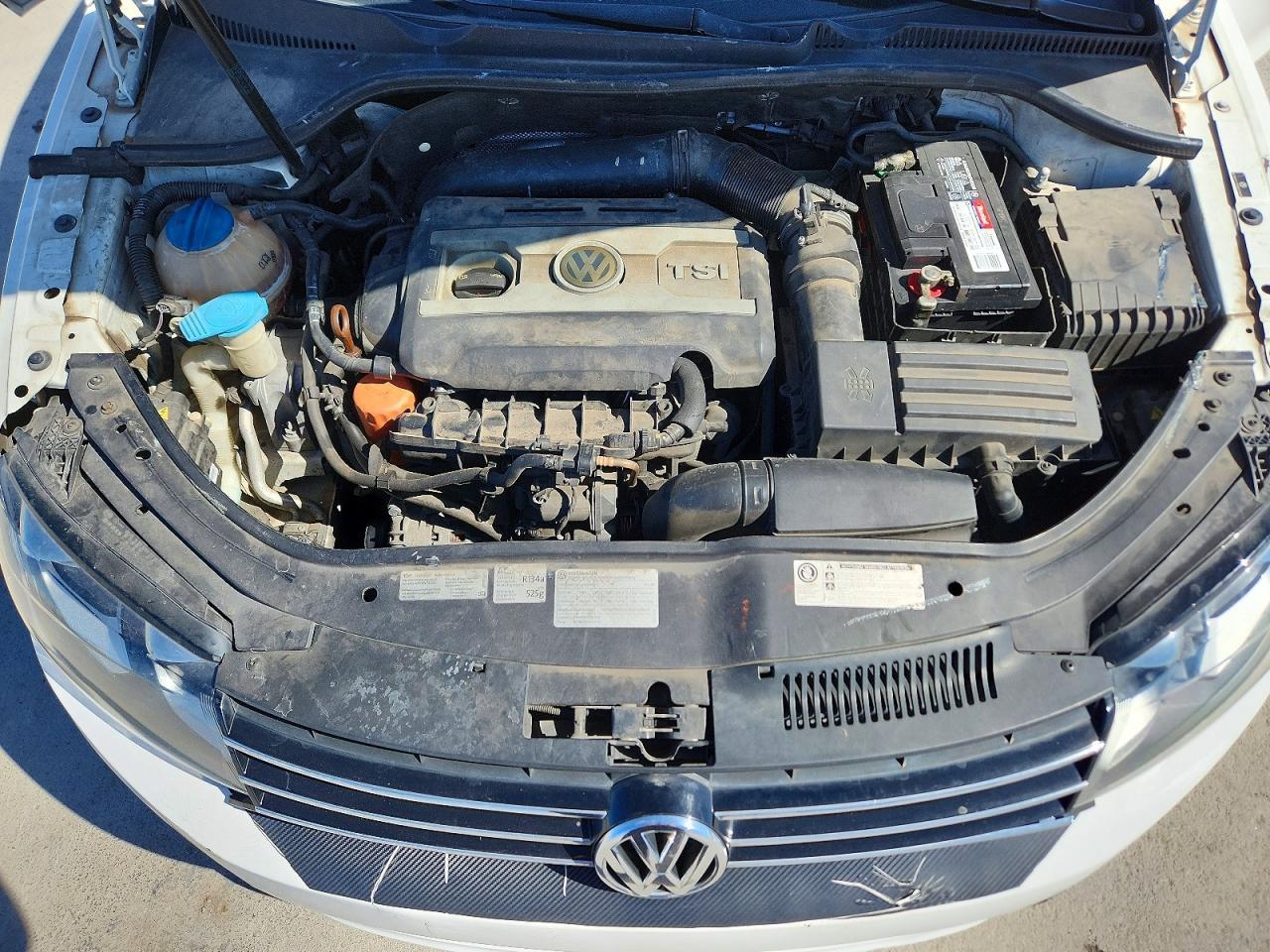 2013 VOLKSWAGEN EOS