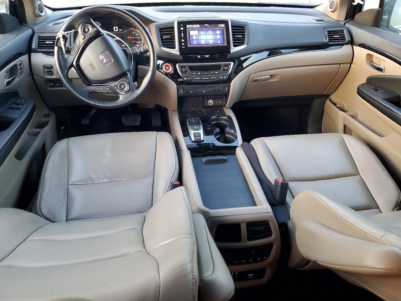2016 HONDA PILOT