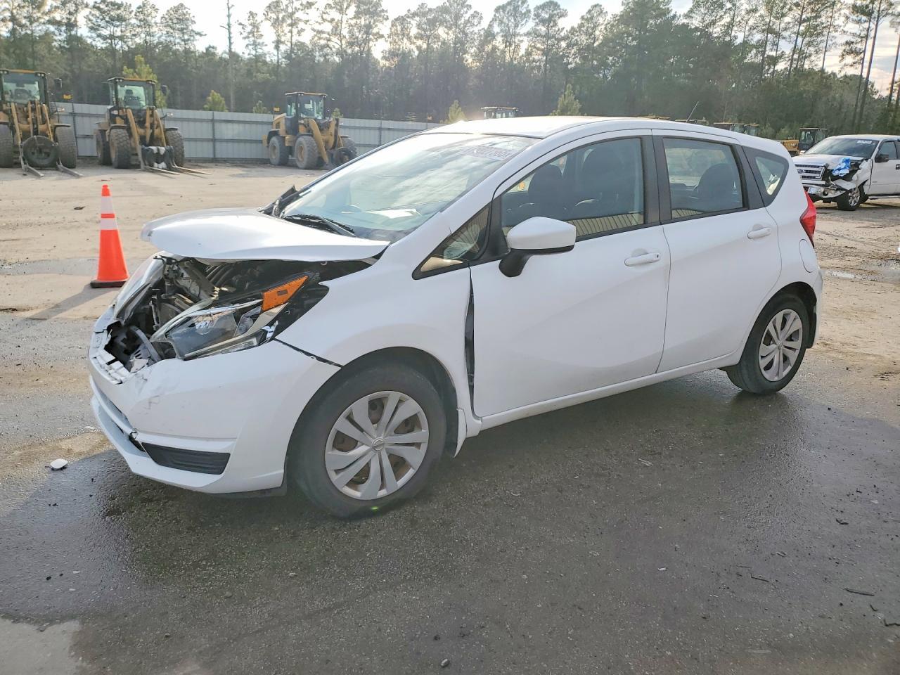 2018 NISSAN Versa Note