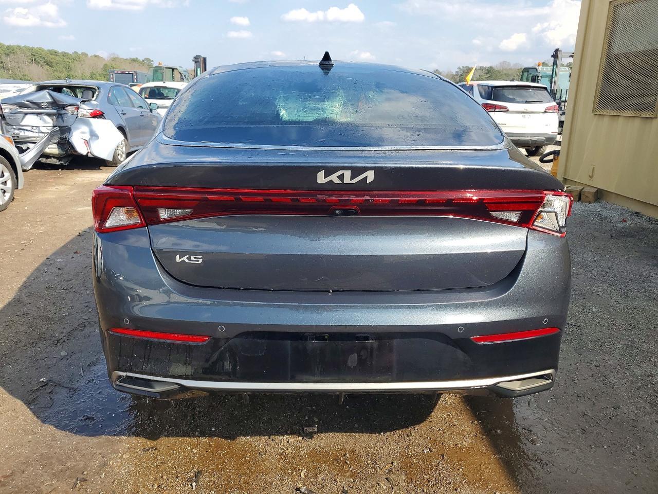 2023 KIA K5