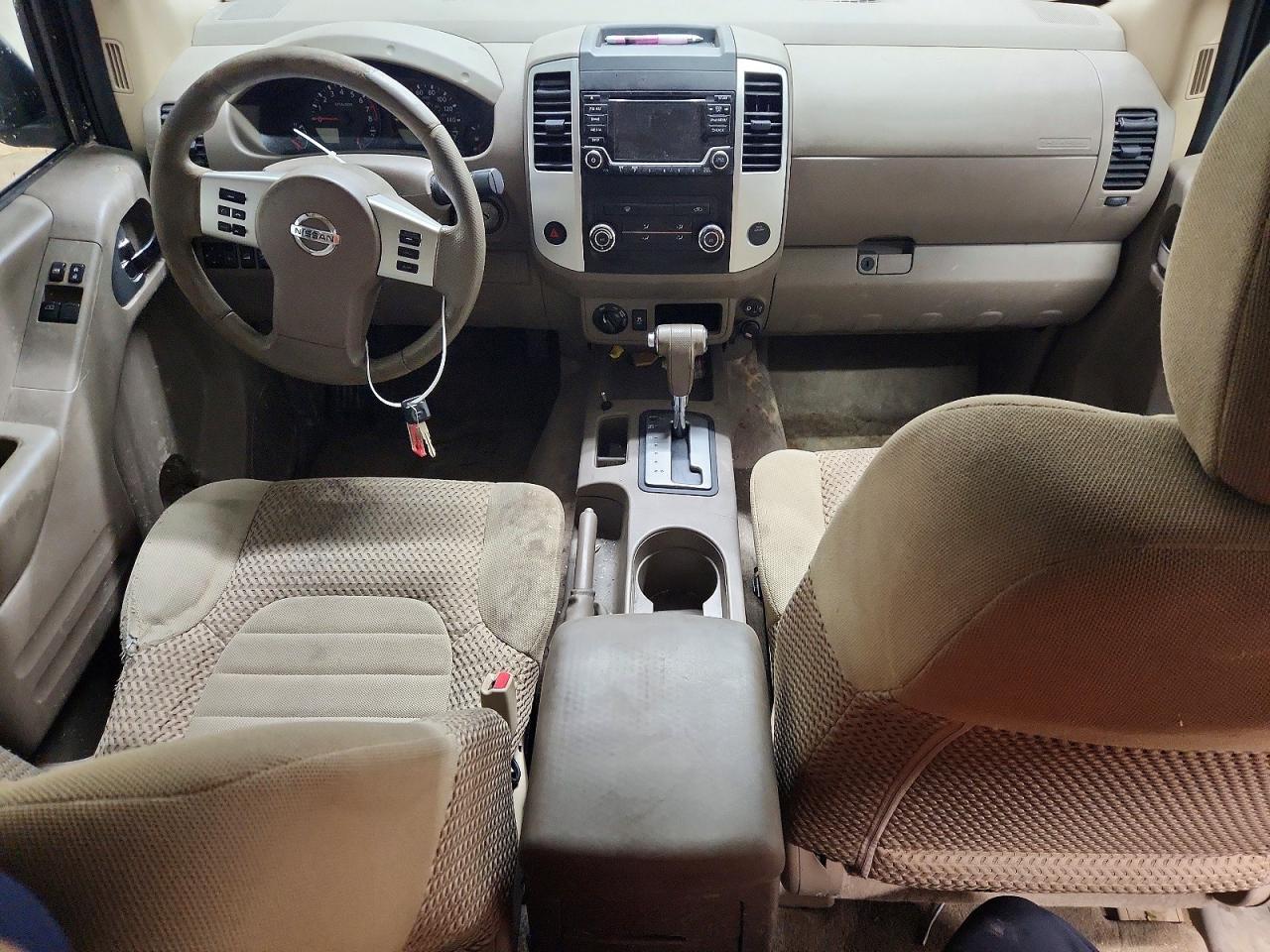 2017 NISSAN Frontier