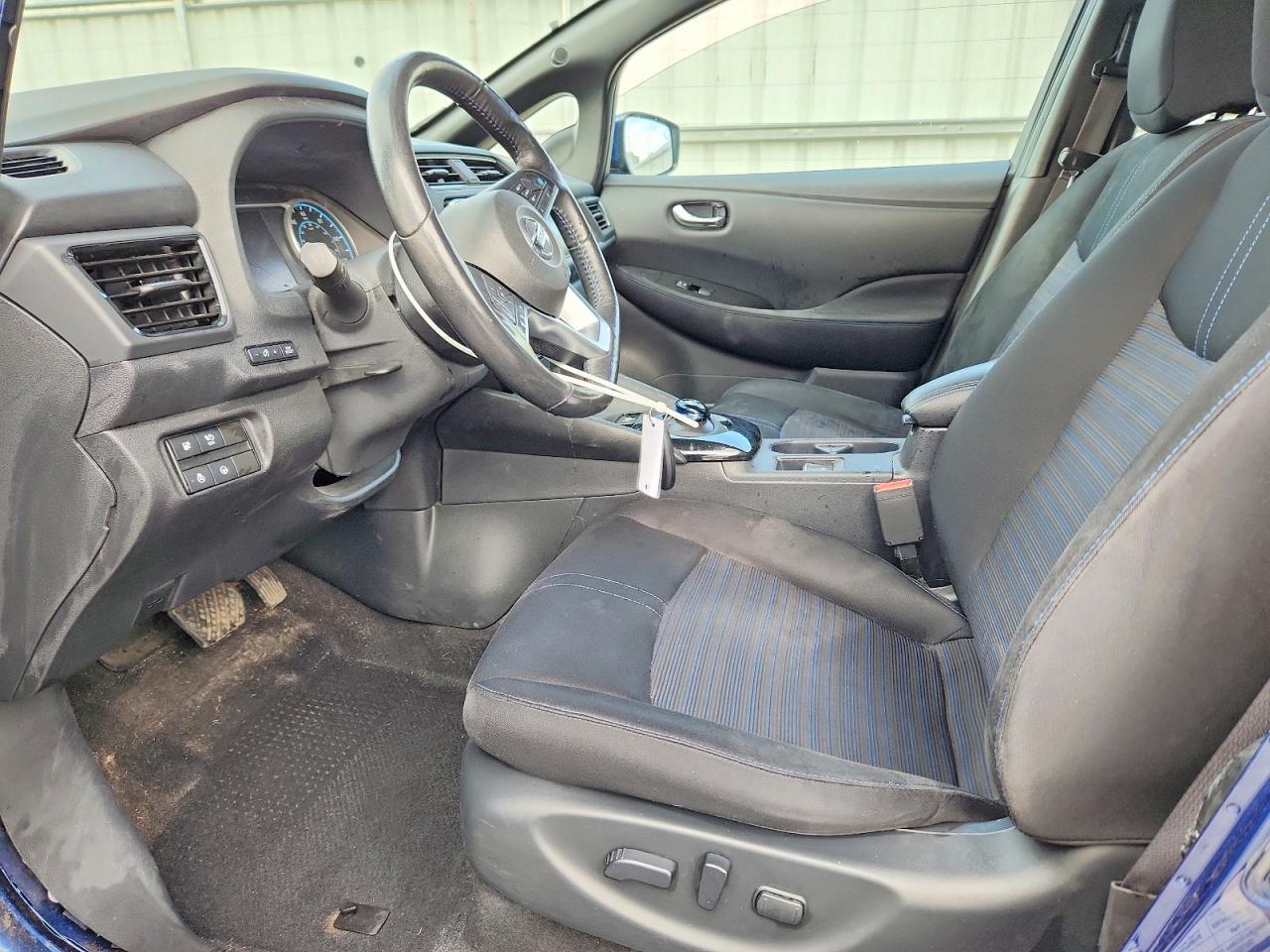 2019 NISSAN LEAF