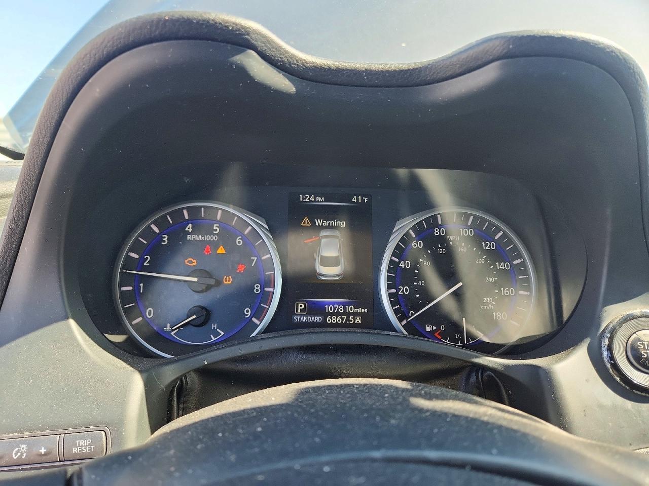 2014 INFINITI Q50