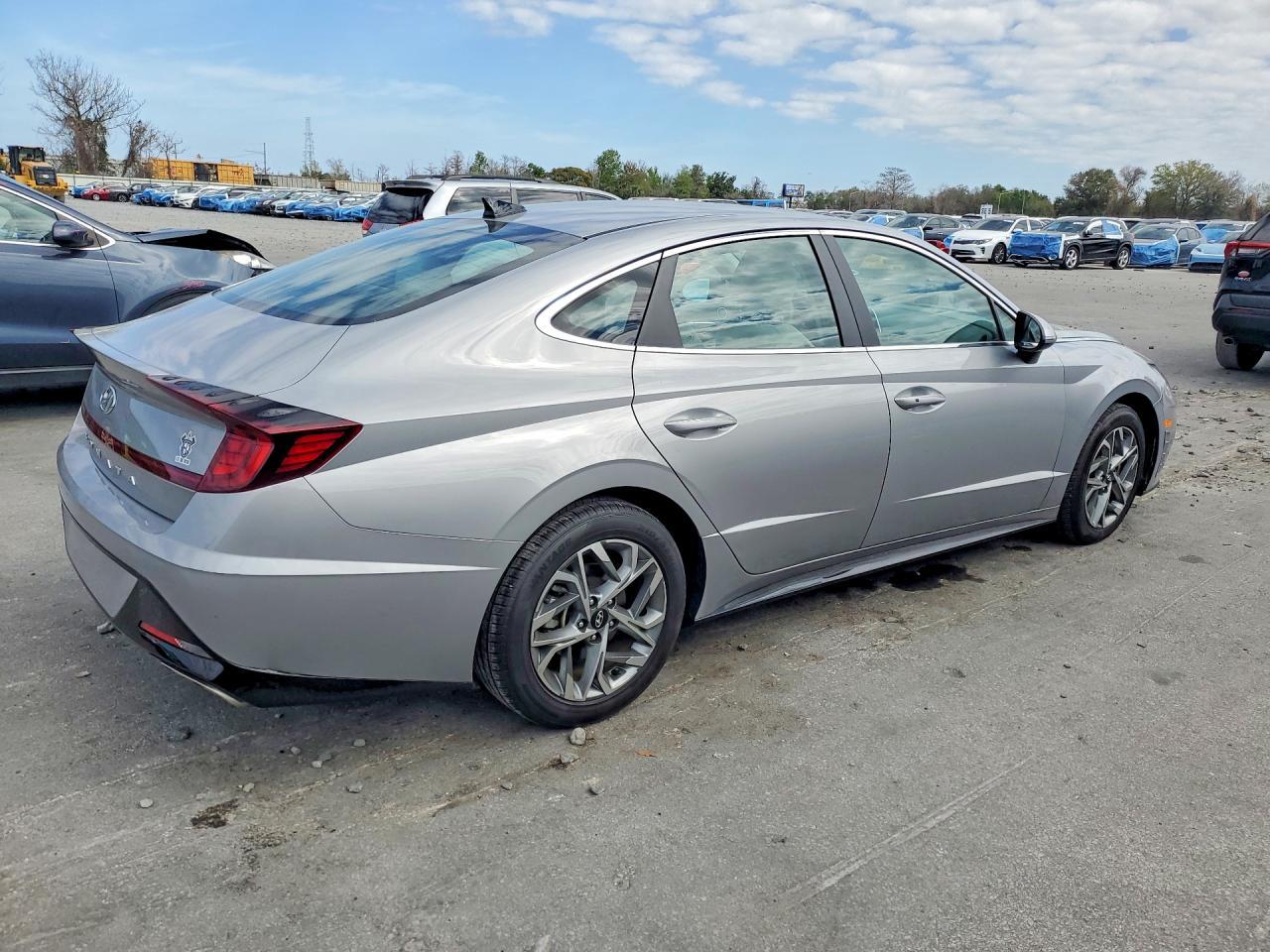2023 HYUNDAI SONATA