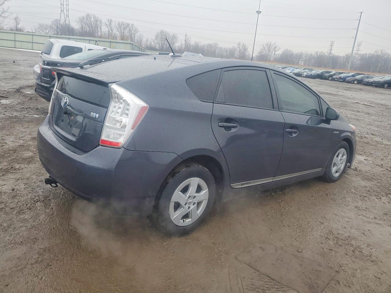2011 TOYOTA PRIUS