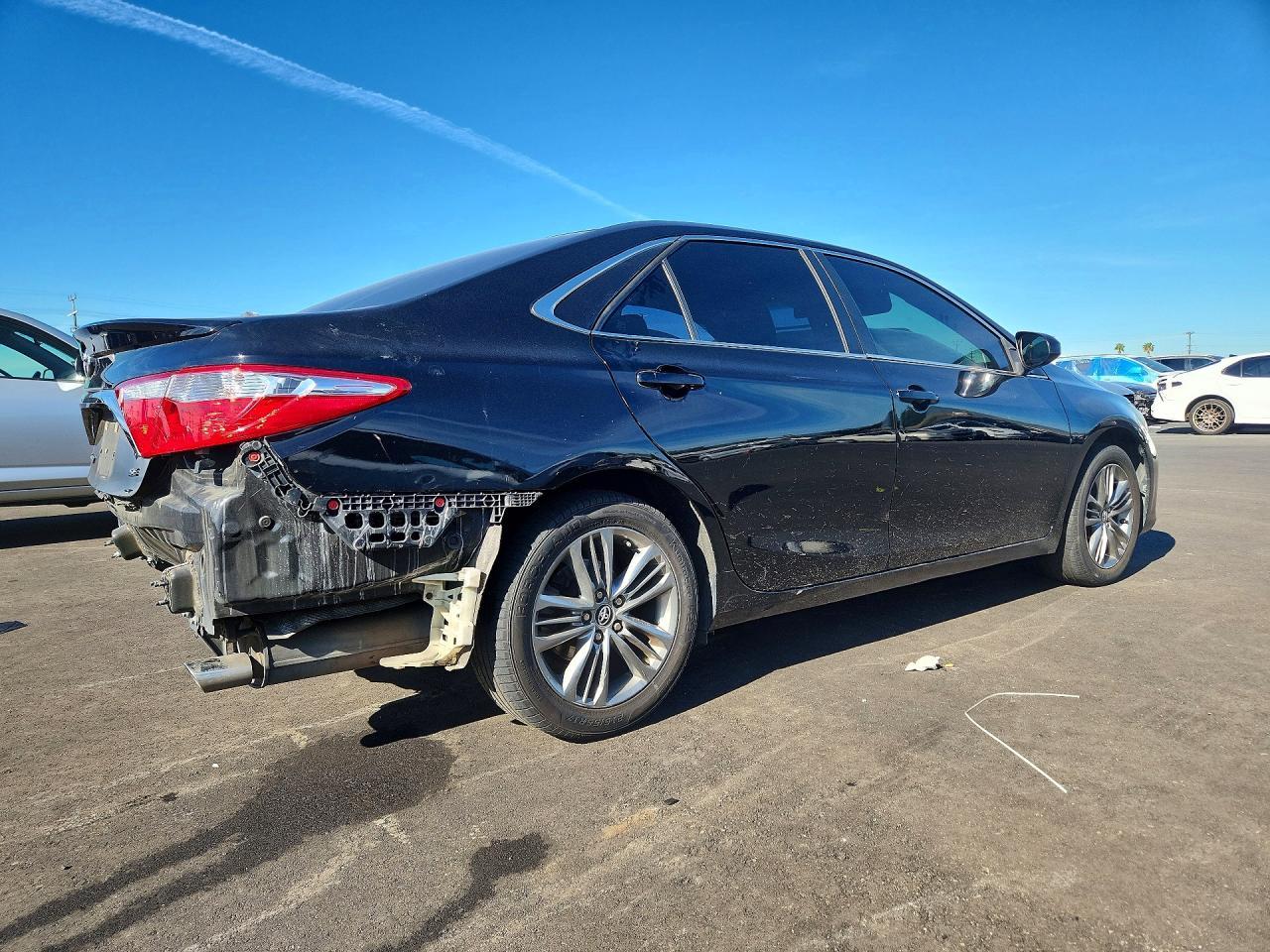 2016 TOYOTA CAMRY