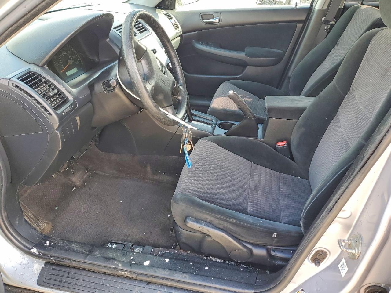 2004 HONDA ACCORD