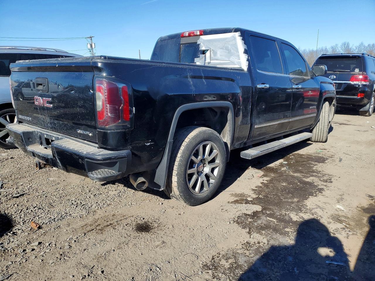 2017 GMC Sierra