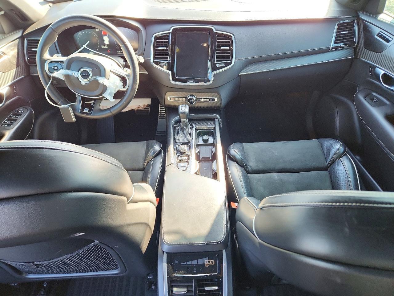 2019 VOLVO XC90