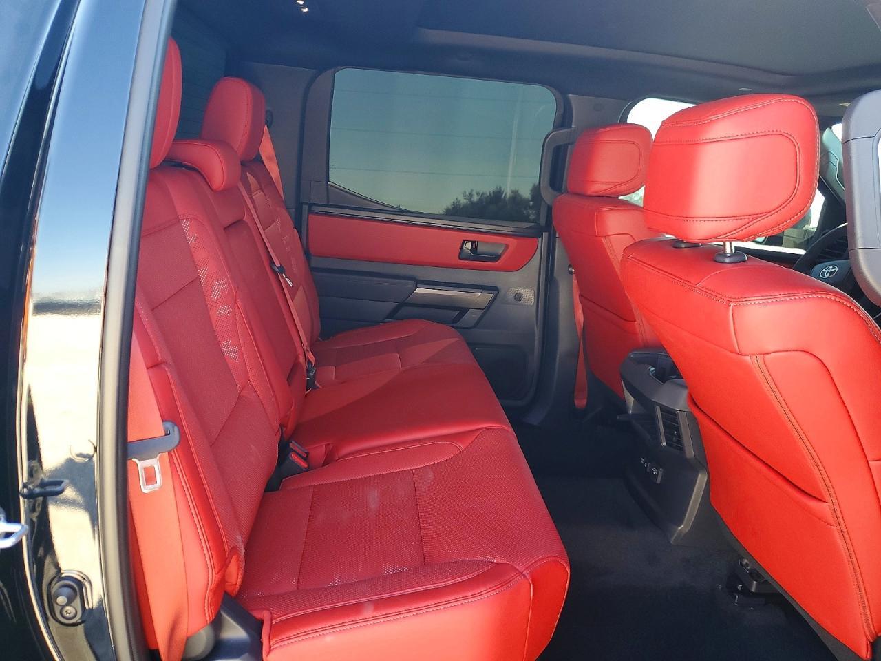 2025 TOYOTA TUNDRA