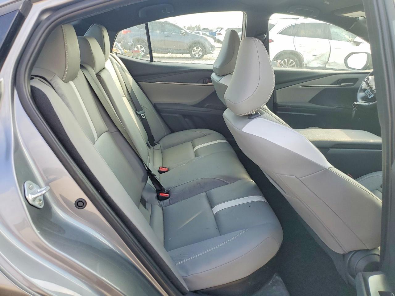 2025 TOYOTA CAMRY