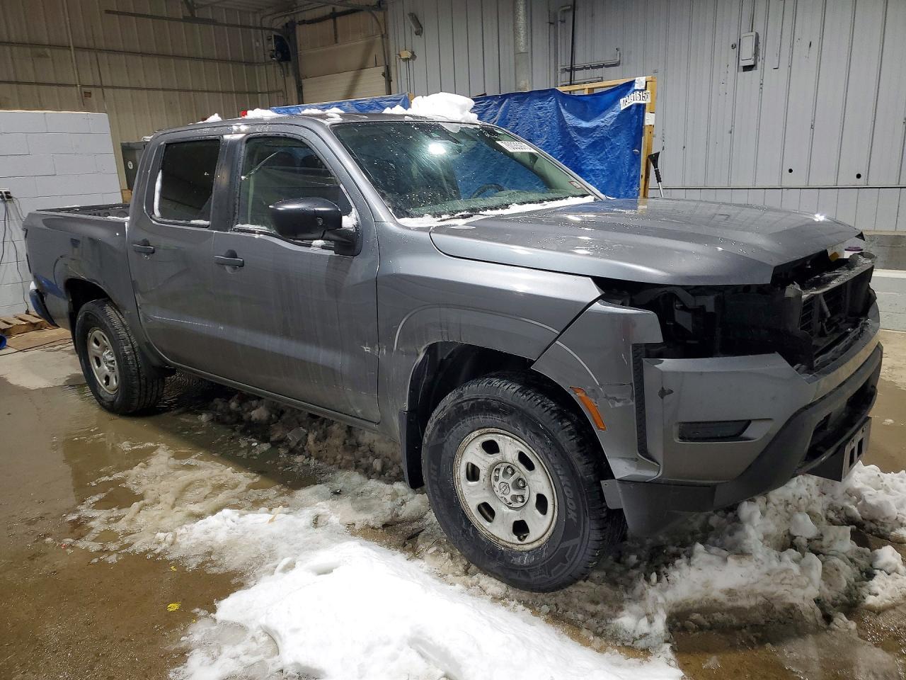 2024 NISSAN Frontier