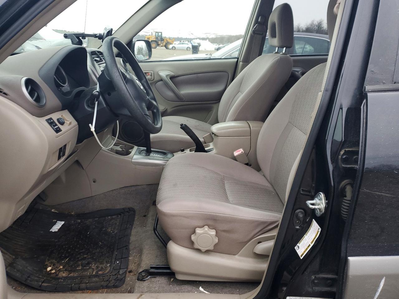 2004 TOYOTA RAV4