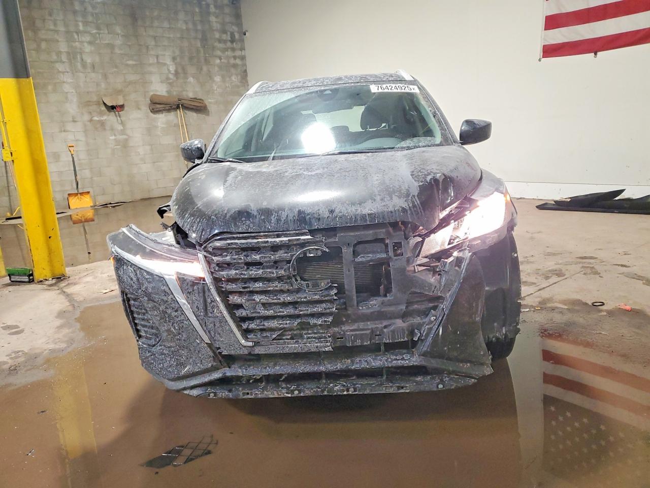 2023 NISSAN KICKS
