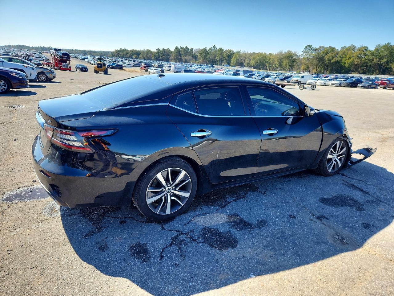 2019 NISSAN Maxima