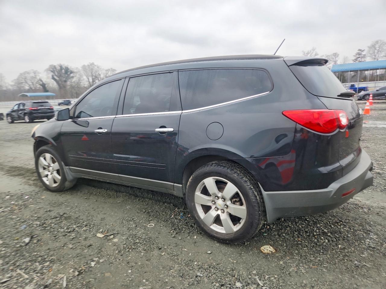 2011 CHEVROLET TRAVERSE