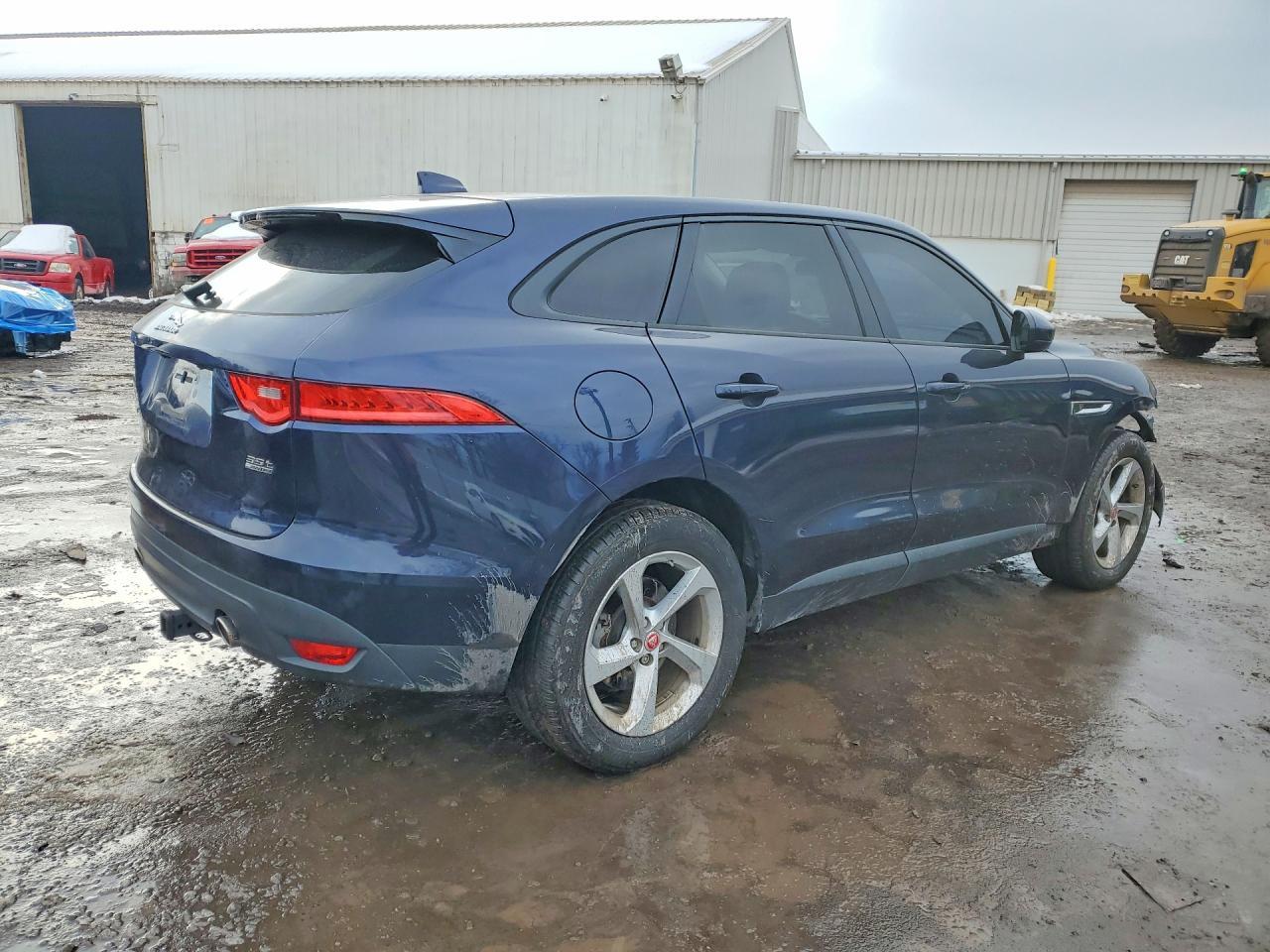 2017 JAGUAR F-Pace