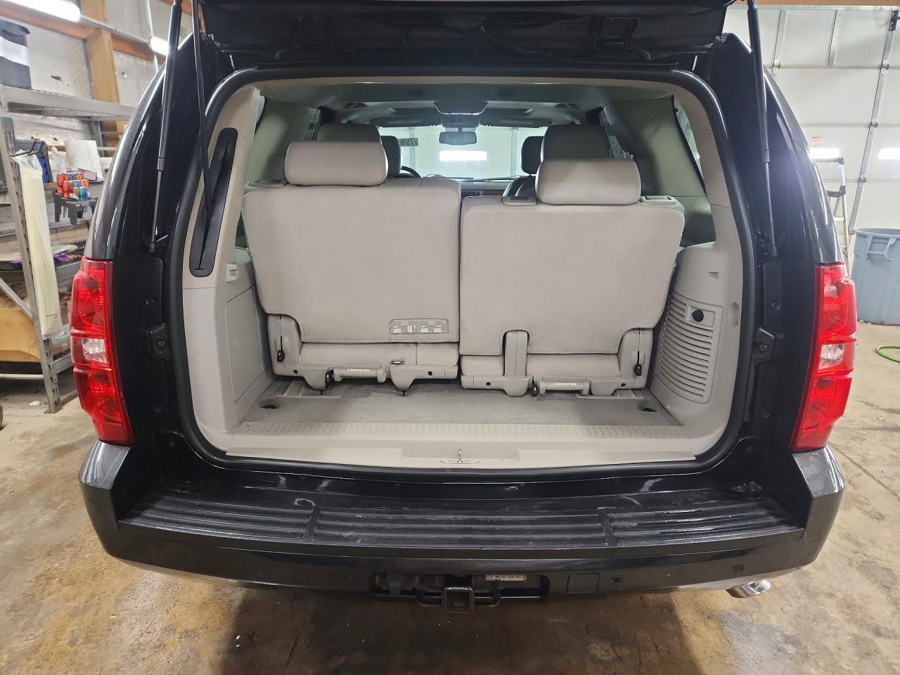 2011 CHEVROLET Tahoe