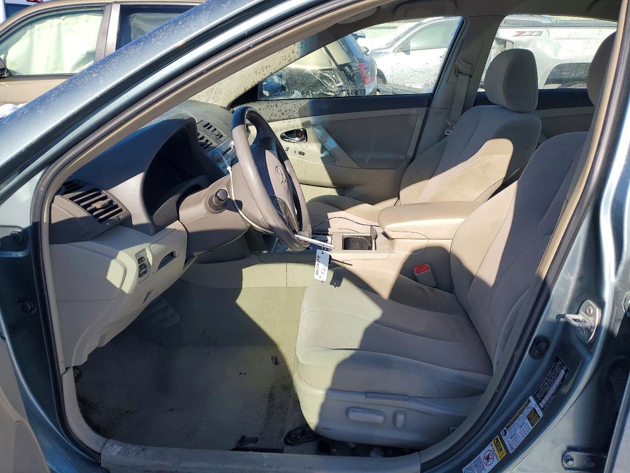 2010 TOYOTA CAMRY