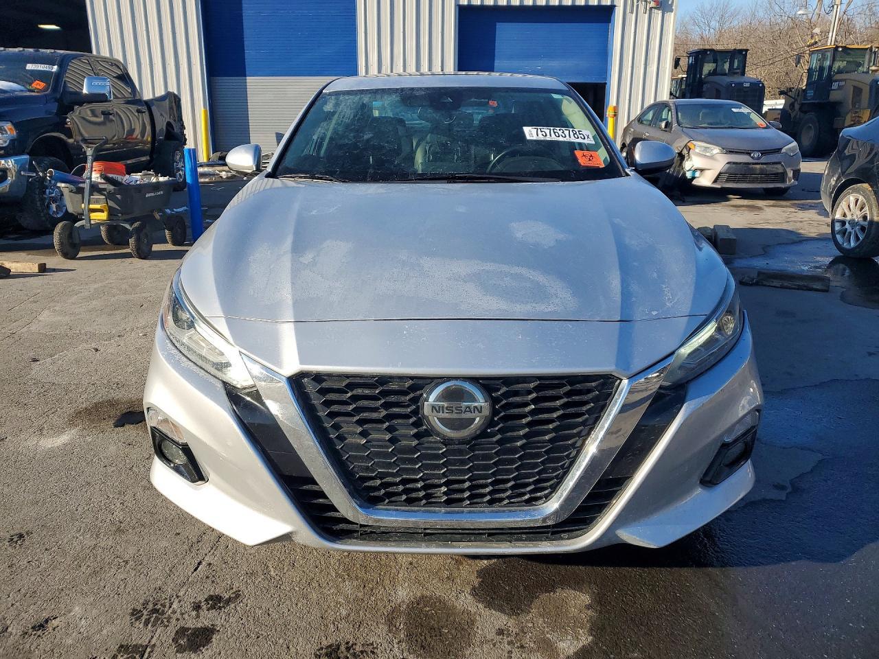 2019 NISSAN ALTIMA