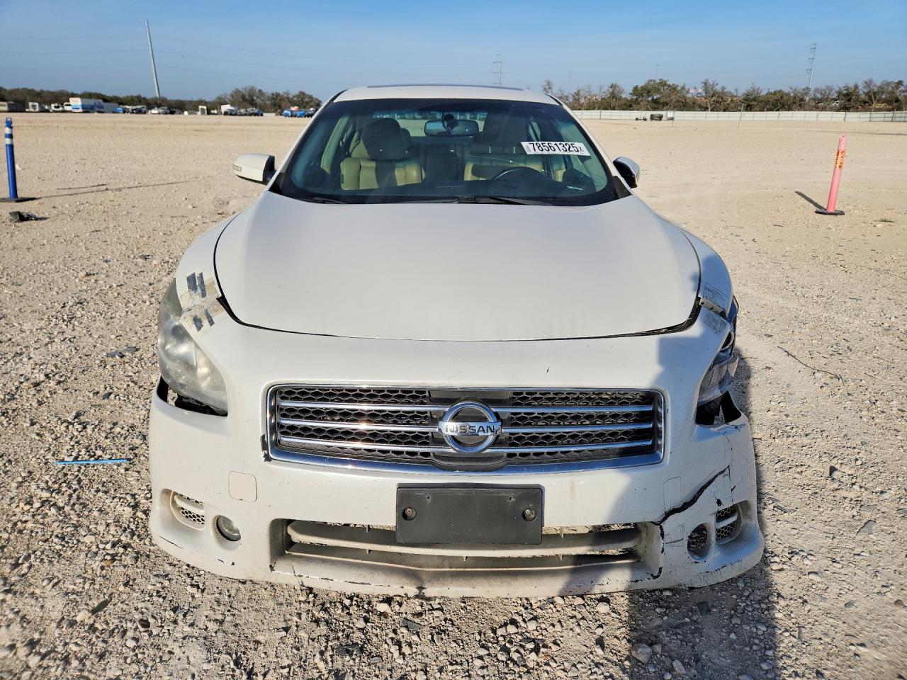 2010 NISSAN Maxima