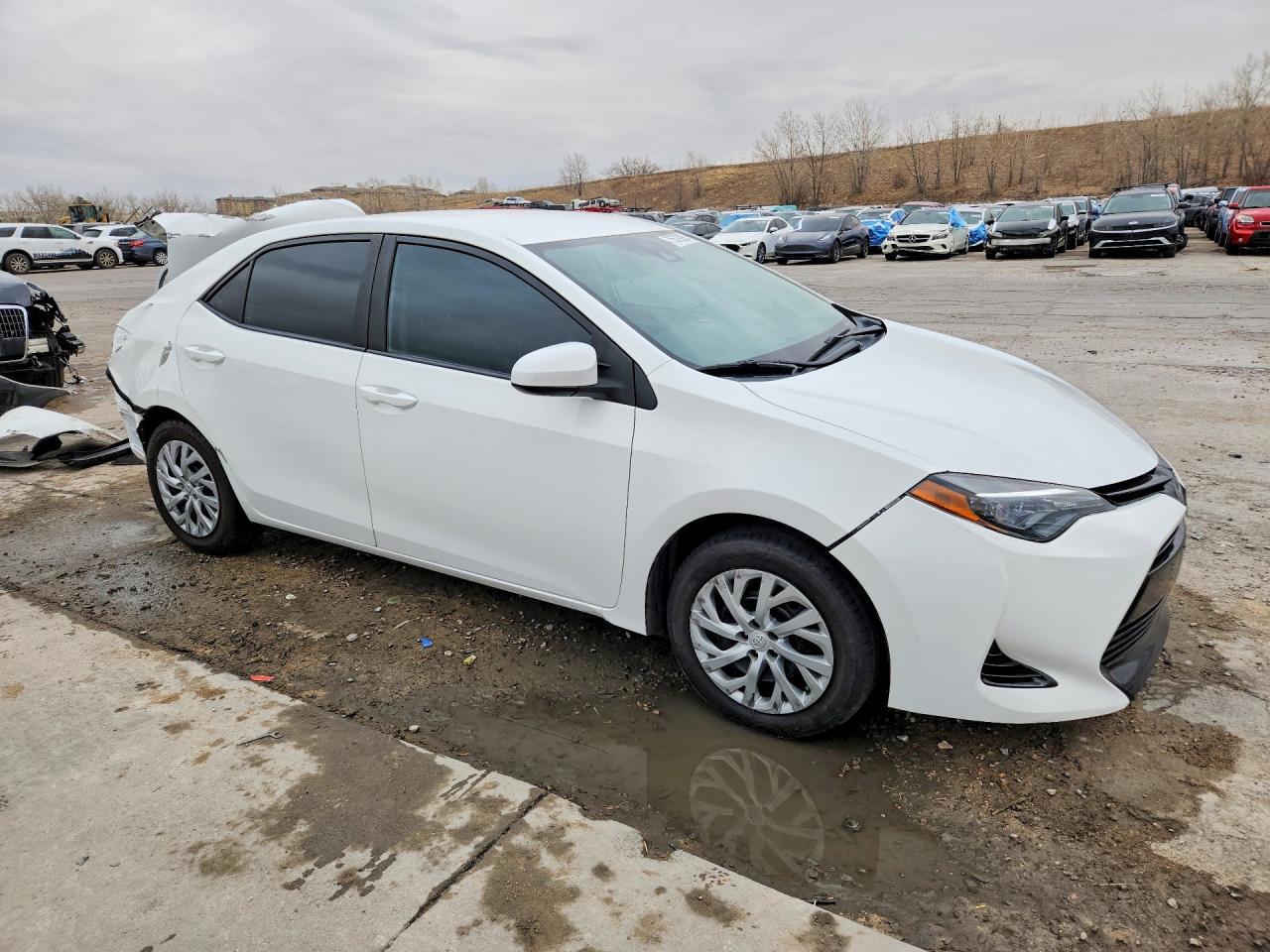 2018 TOYOTA COROLLA