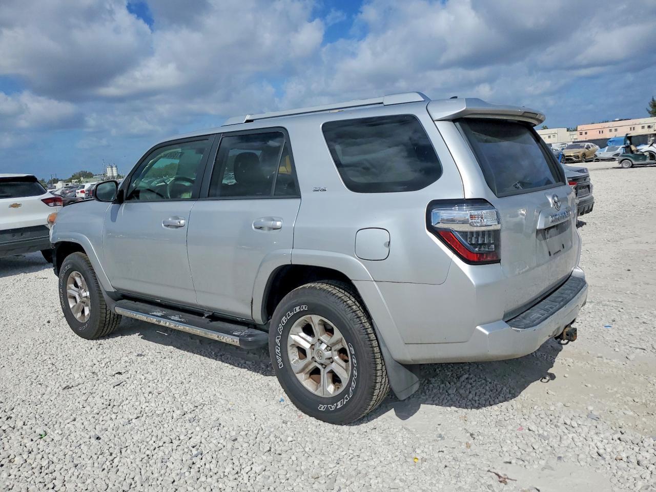 2015 TOYOTA 4Runner