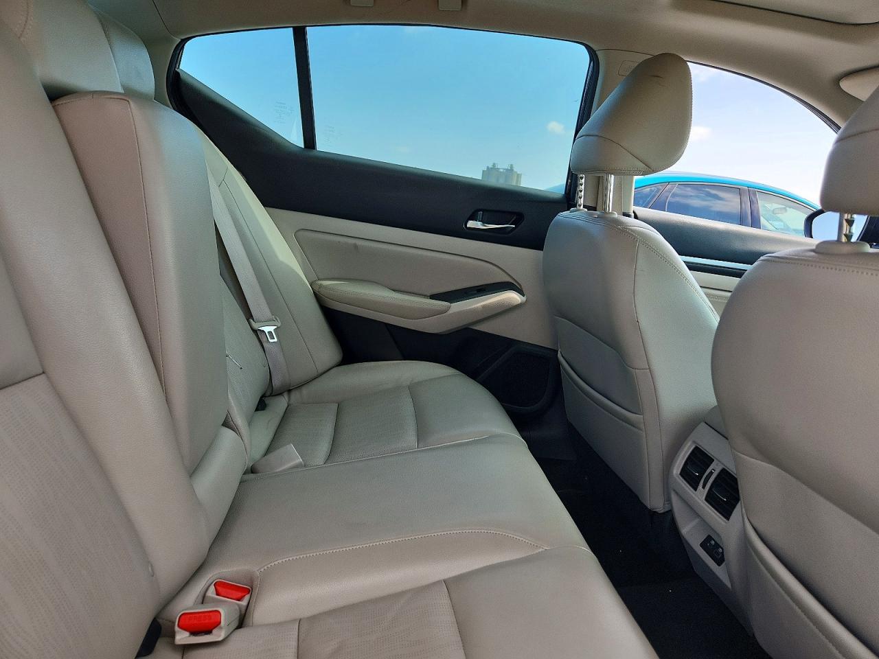 2019 NISSAN ALTIMA