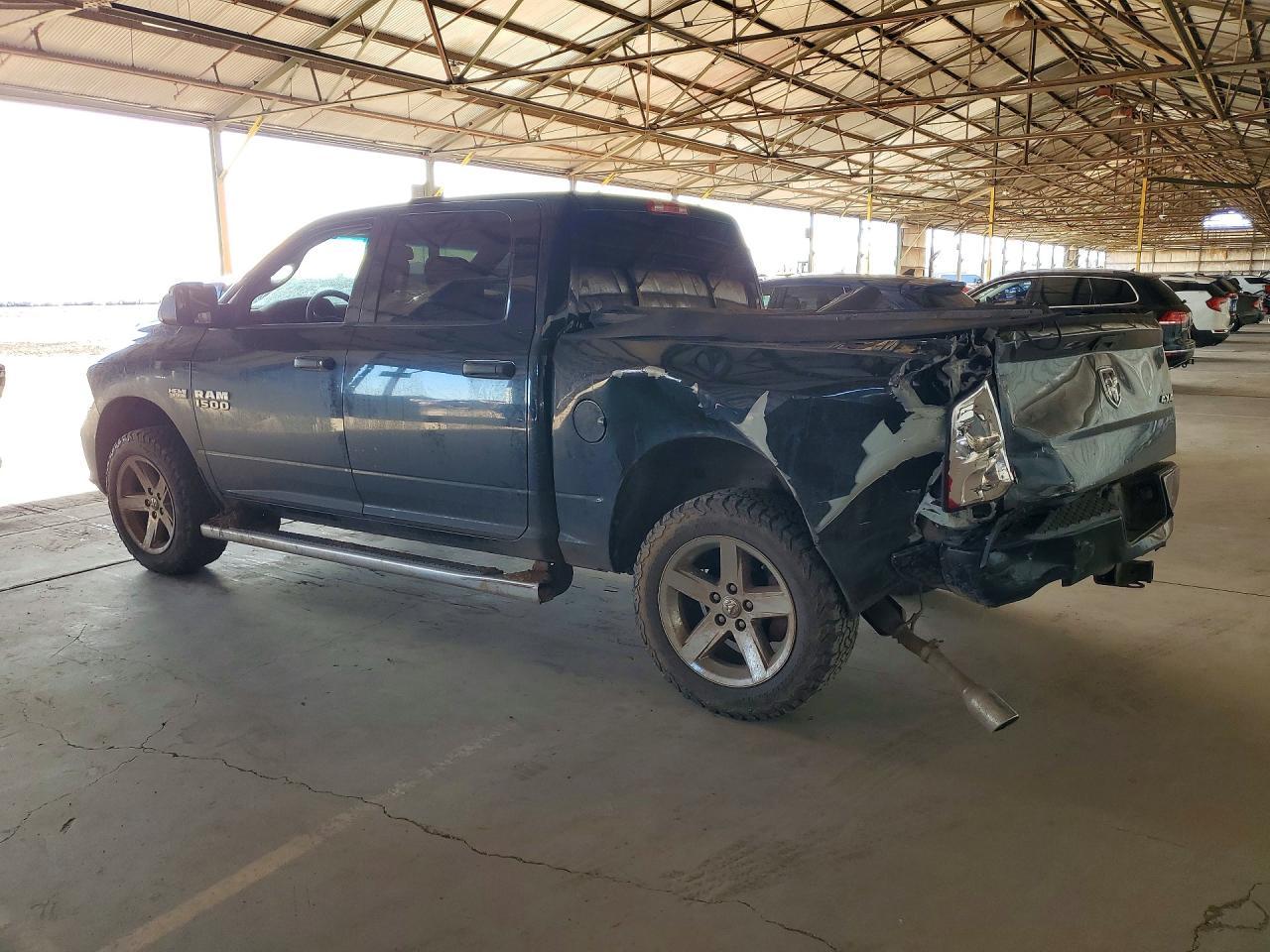 2016 RAM 1500 ST