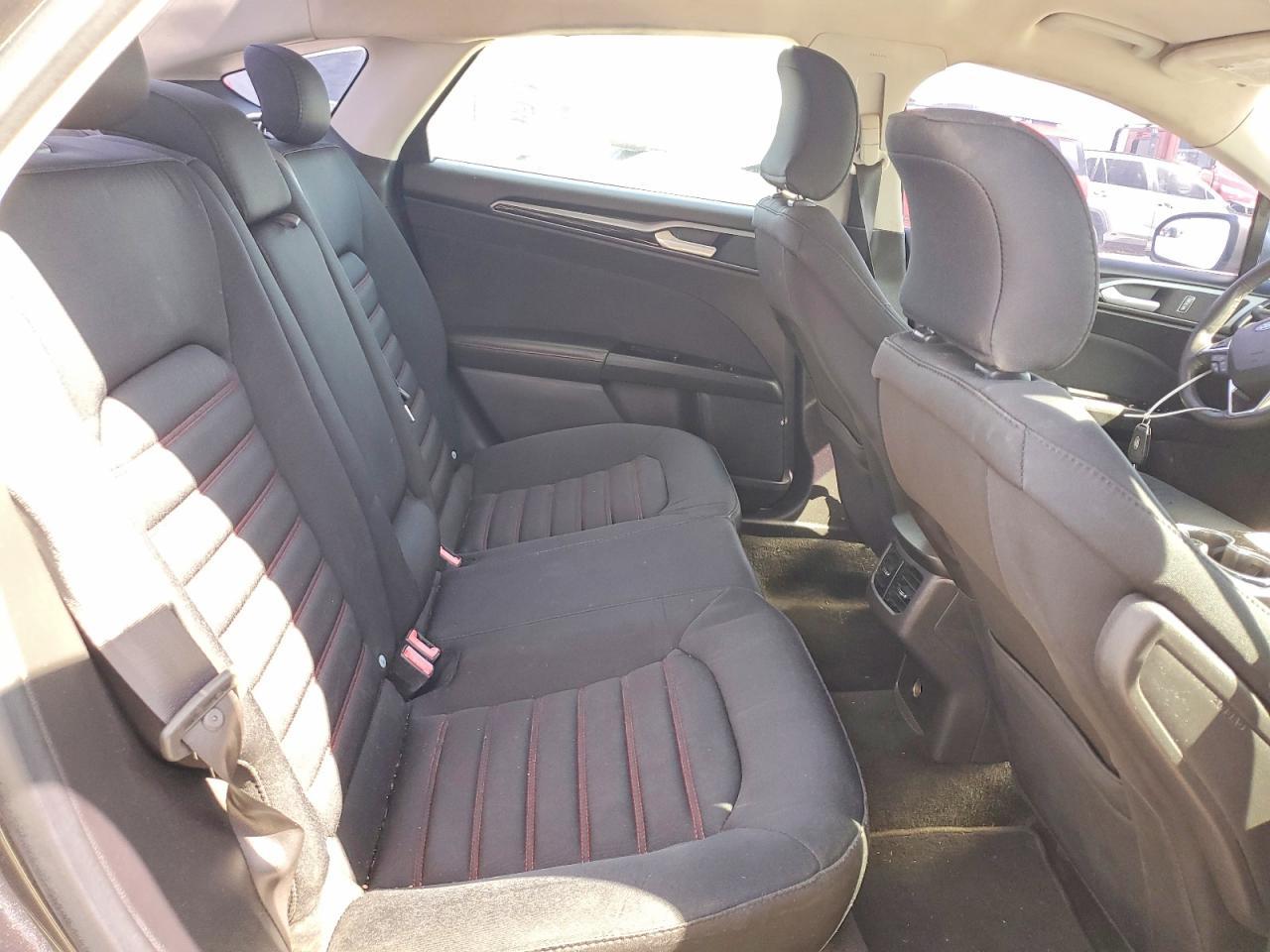 2016 FORD FUSION