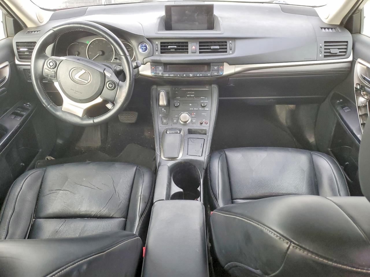 2015 LEXUS CT 200