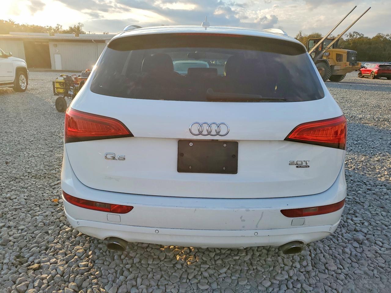 2014 AUDI Q5