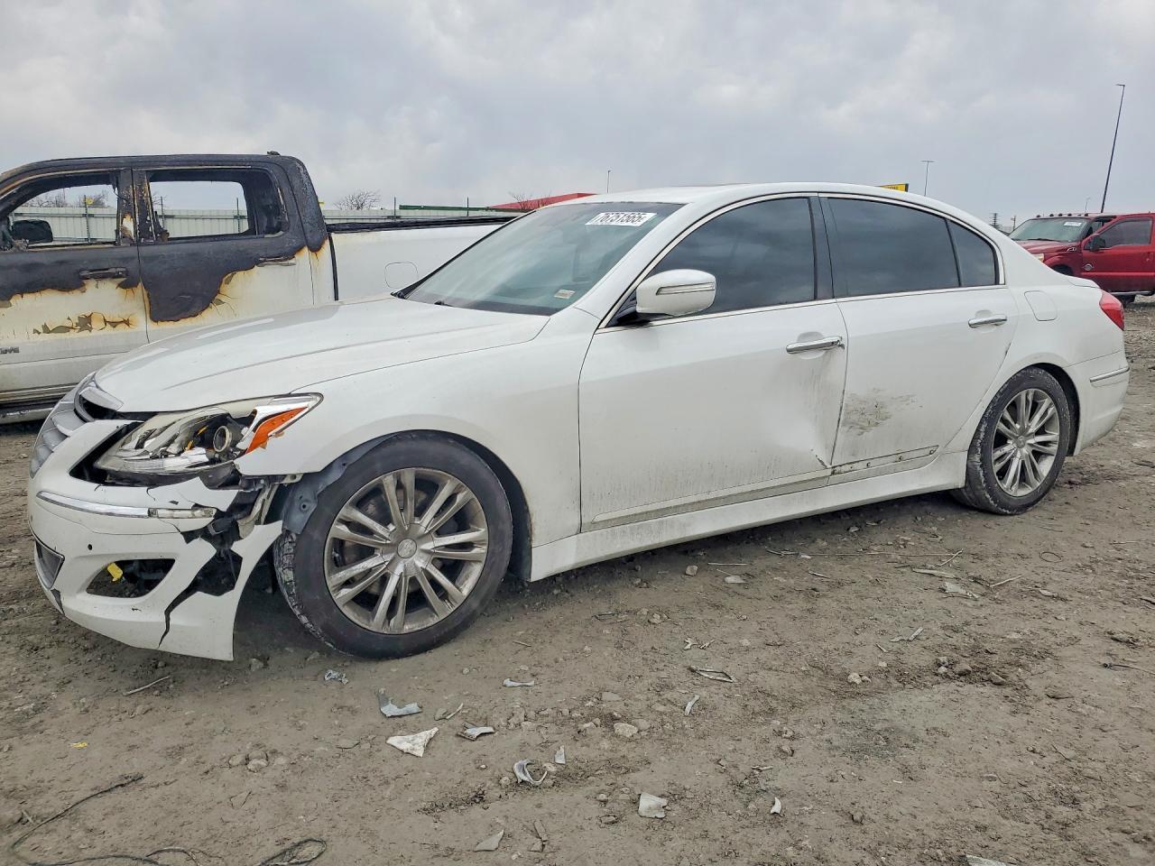 2012 HYUNDAI GENESIS