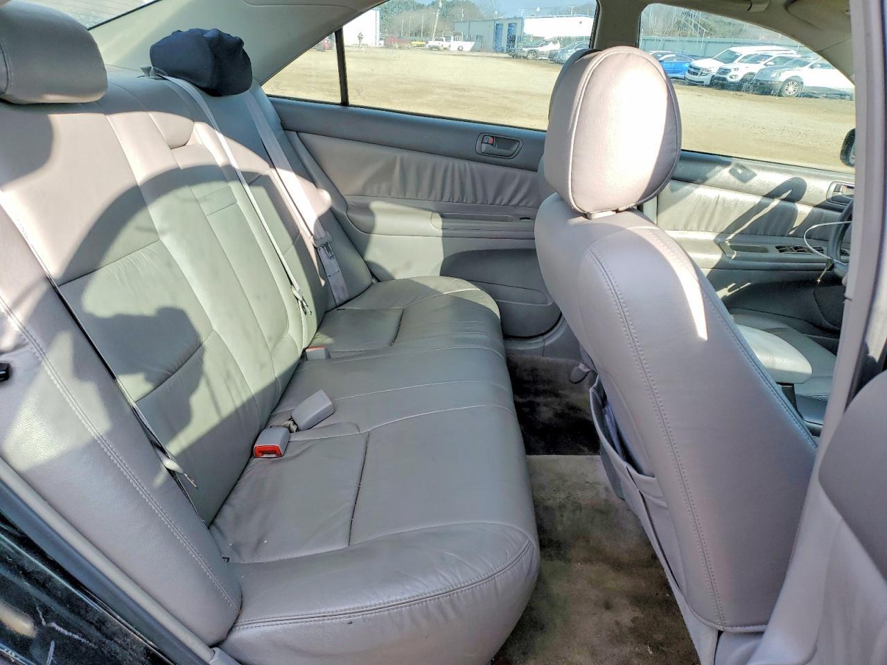 2004 TOYOTA CAMRY